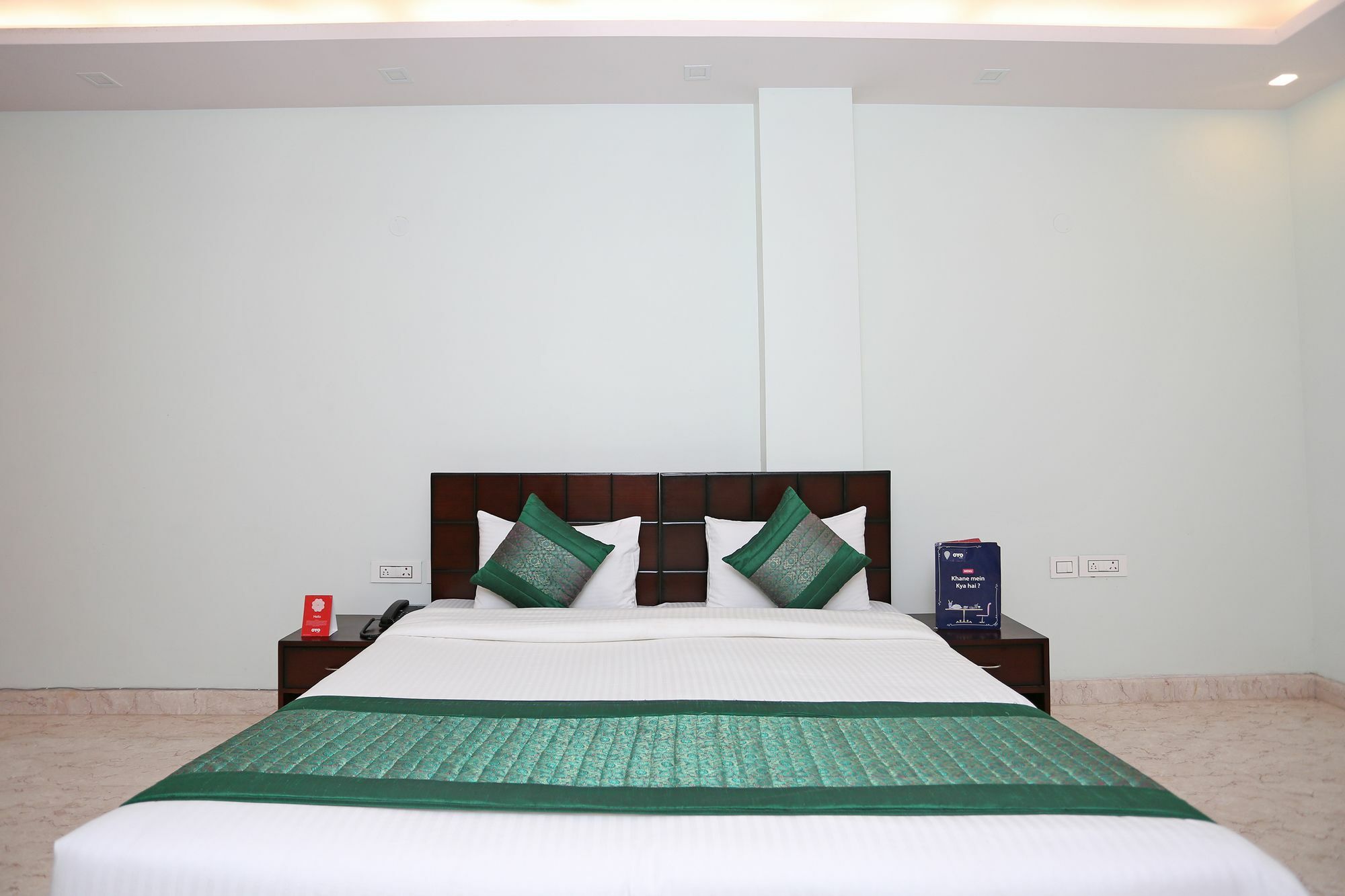Oyo 9664 Sector 48 Hotel Gurgaon Luaran gambar